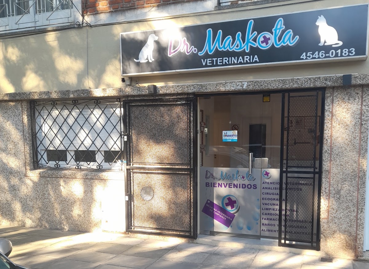 Frente de DR.MASKOTA, veterinaria en Villa Urquiza